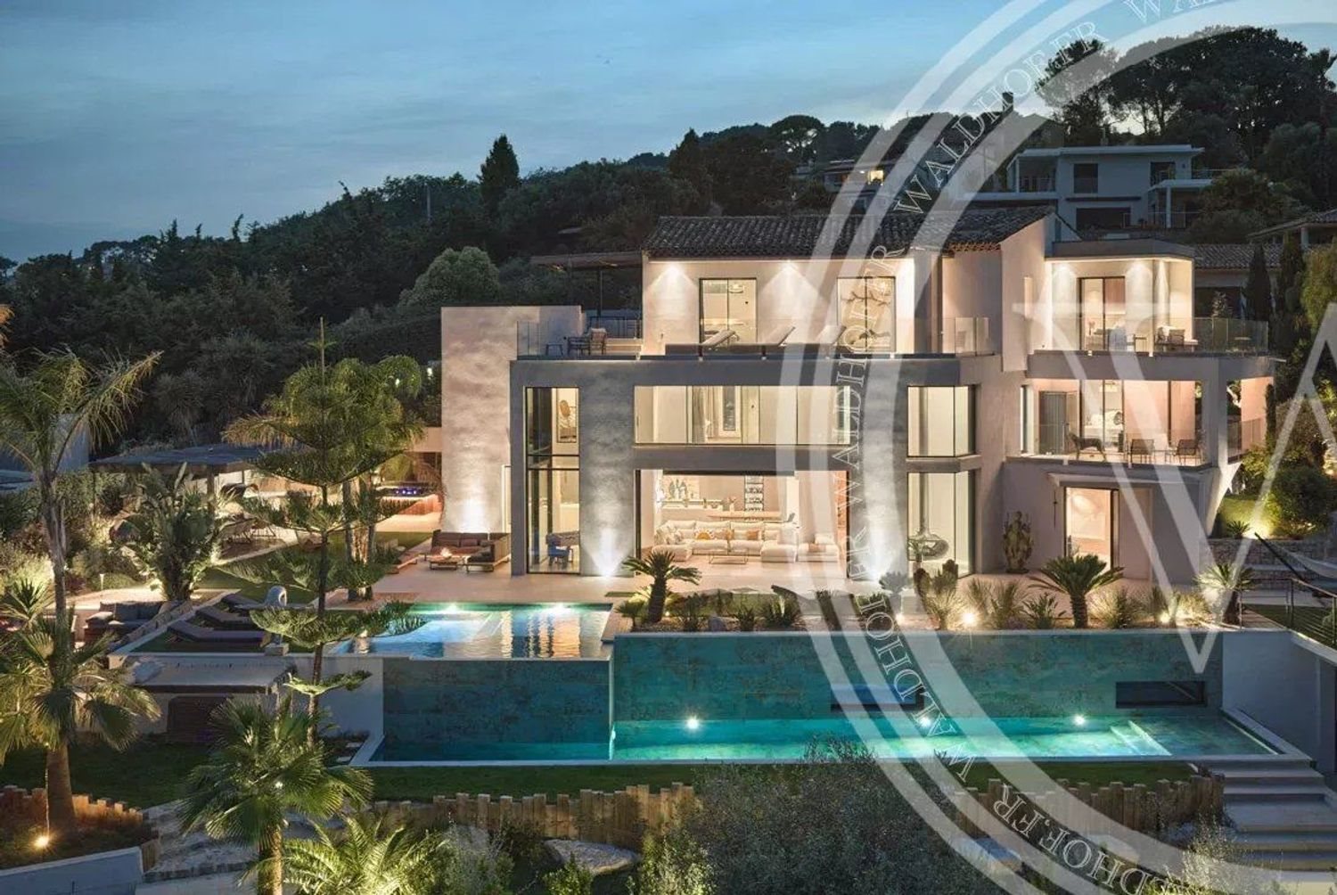 Maison à louer, 450m², Mougins