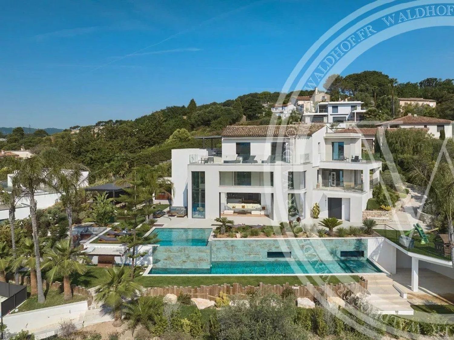 Maison à louer, 450m², Mougins
