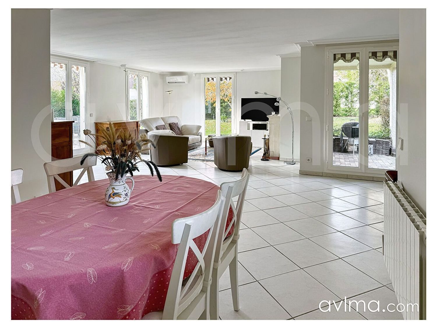 Maison à vendre, 212m², Saint-Nom-la-Bretèche