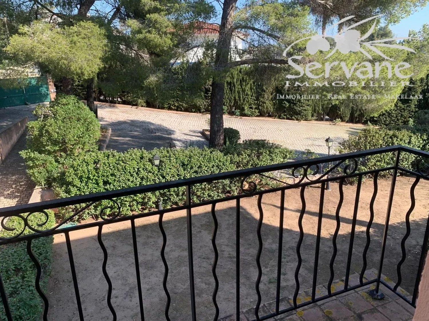 Maison à vendre, 600m², Roquebrune-sur-Argens
