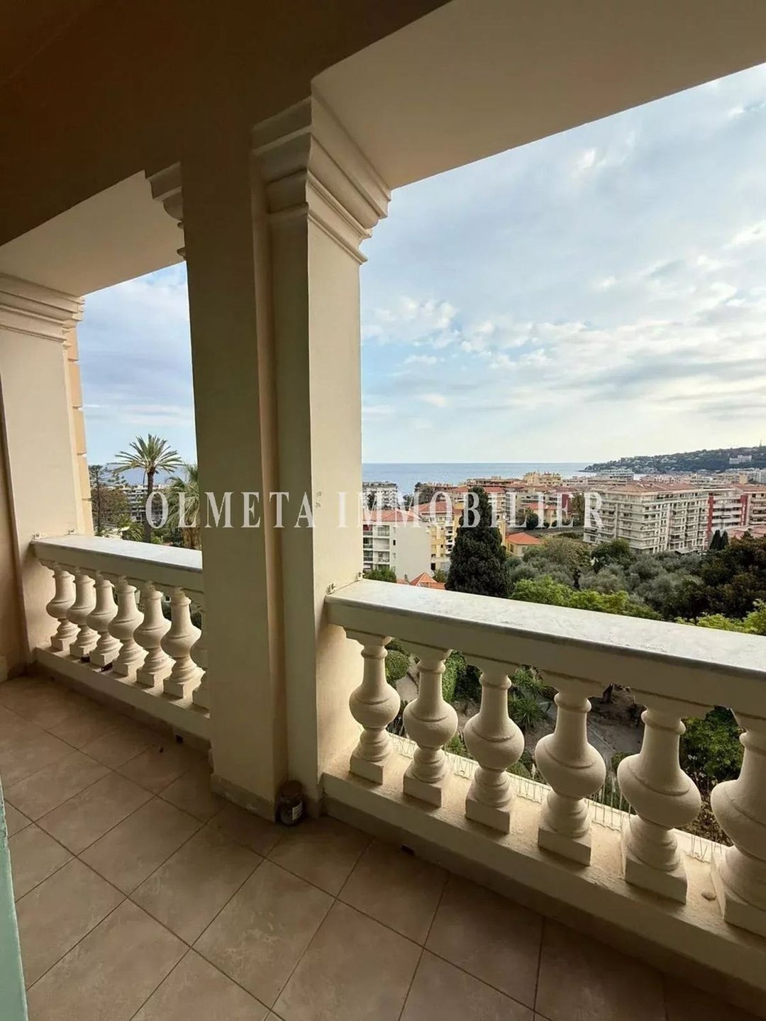 Appartement à louer, 51m², Menton