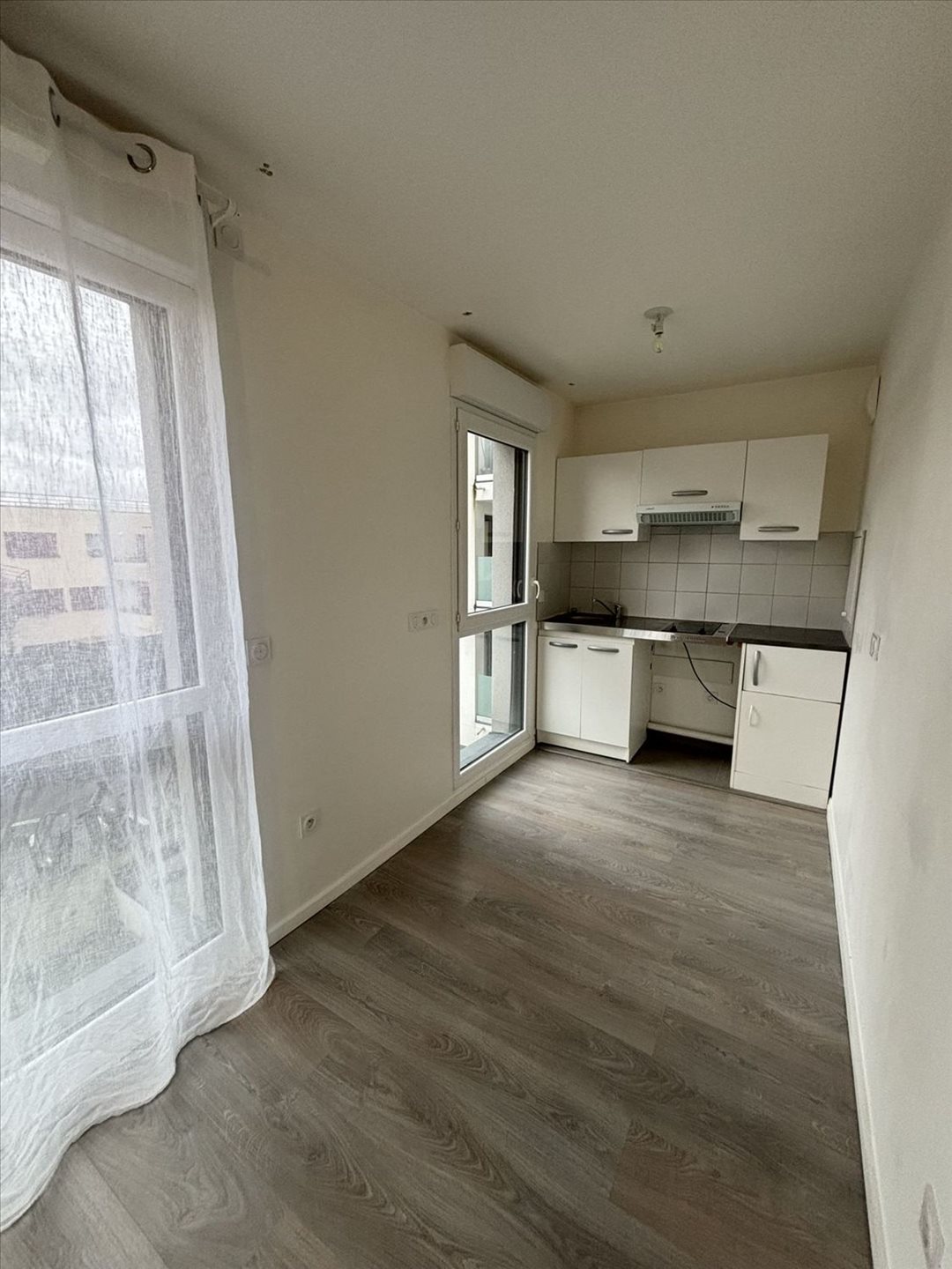 Appartement à louer, 24m², Romainville