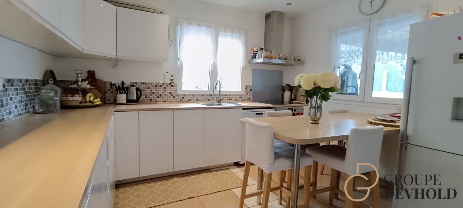 Maison à vendre, 278m², Trappes