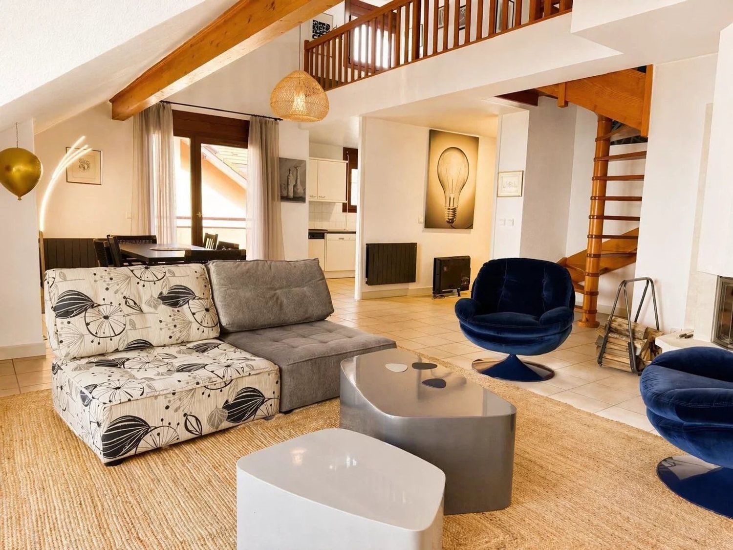 Appartement à louer, 108m², Publier