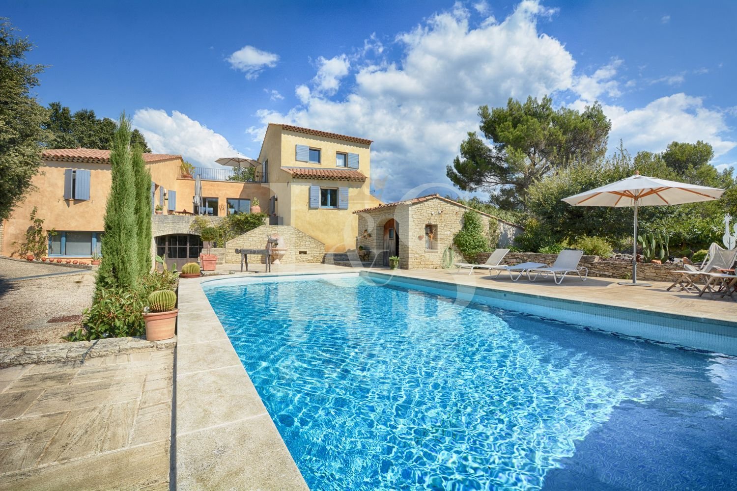 Maison à vendre, 205m², Crillon-le-Brave