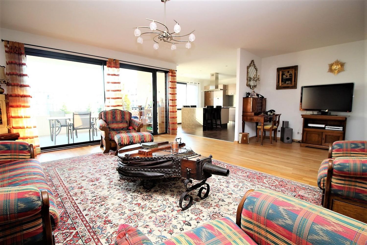 Appartement à vendre, 131m², Saint-Genis-Pouilly
