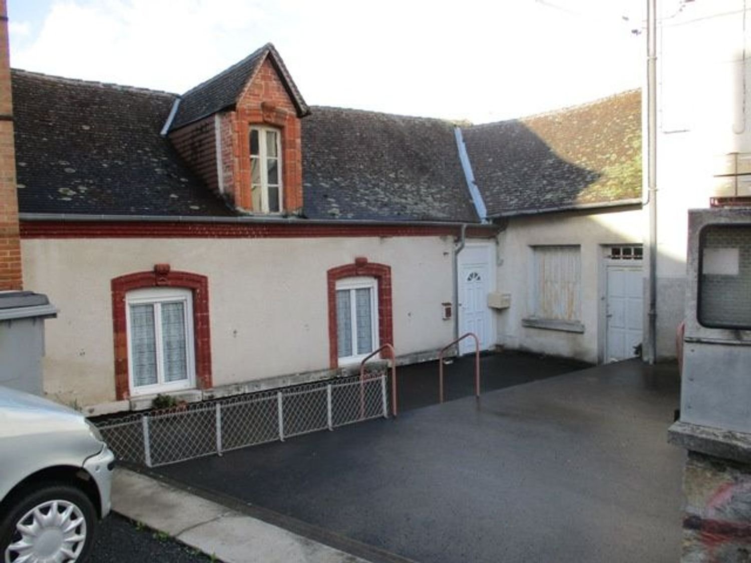 Maison à vendre, 50m², Saint-Yrieix-la-Perche