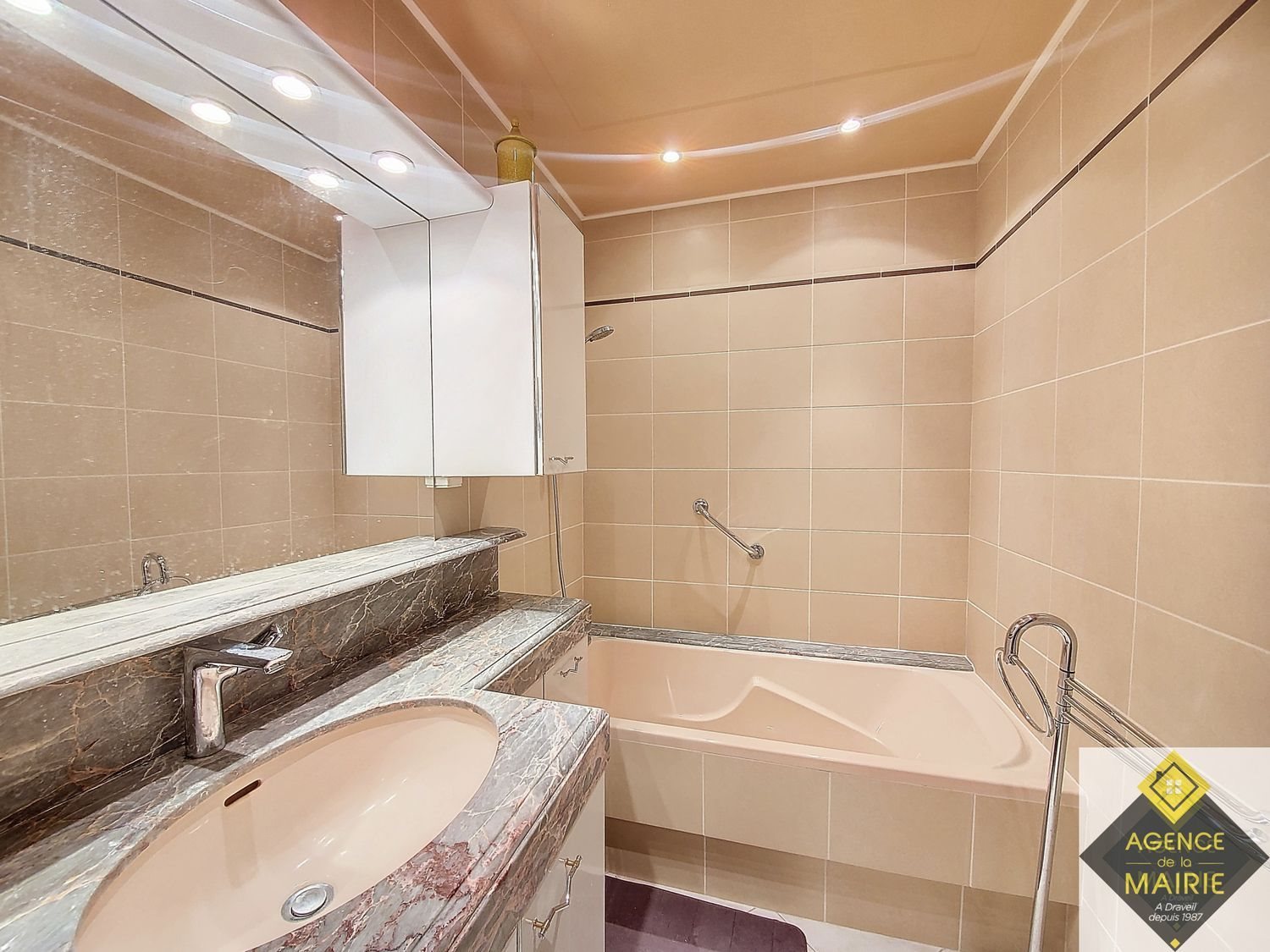 Appartement à vendre, 75m², Draveil