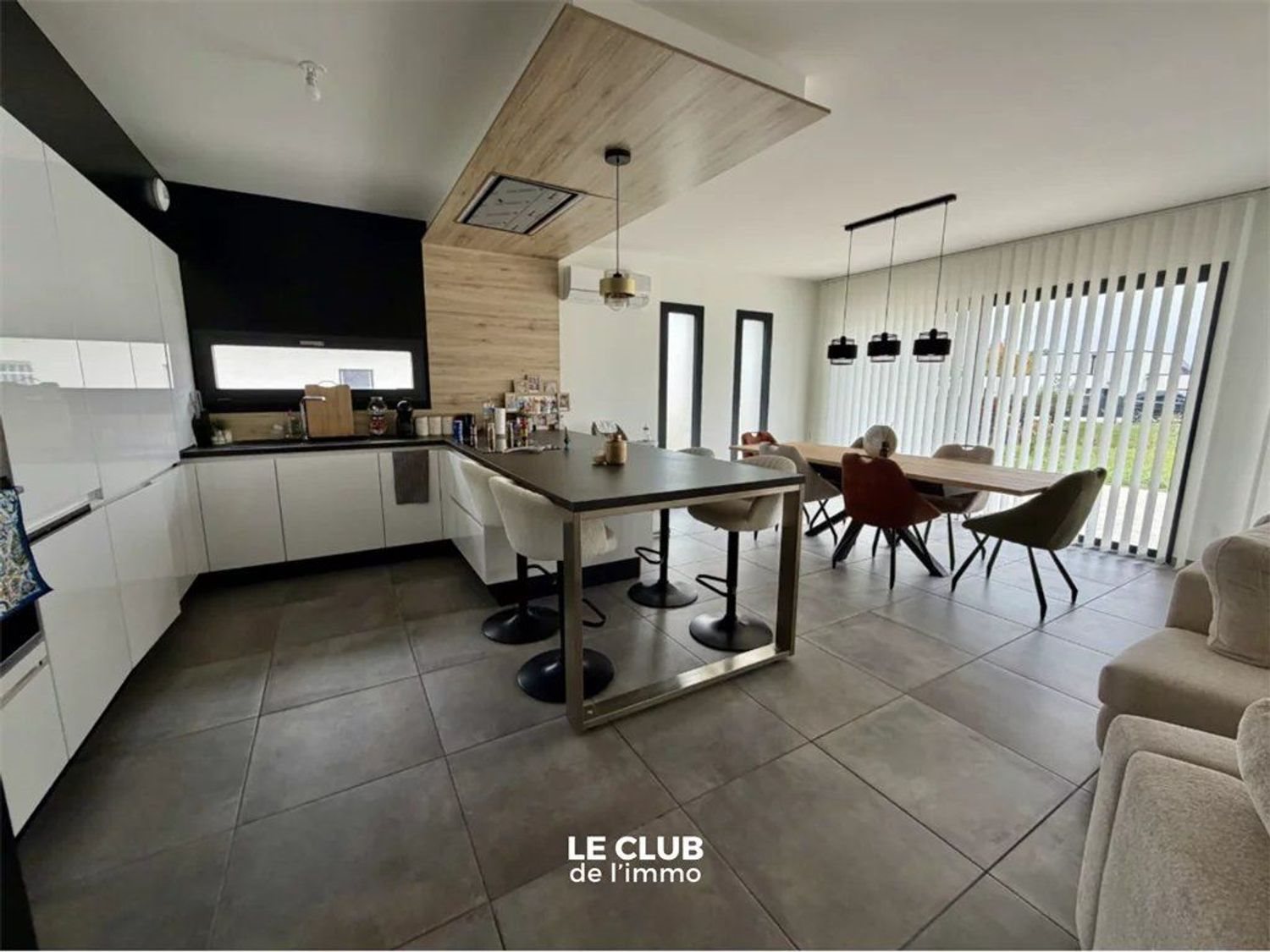 Maison à vendre, 210m², Saint-Ay
