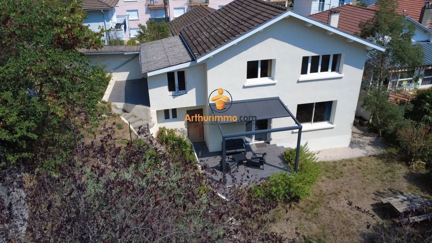 Maison à vendre, 211m², Lourdes
