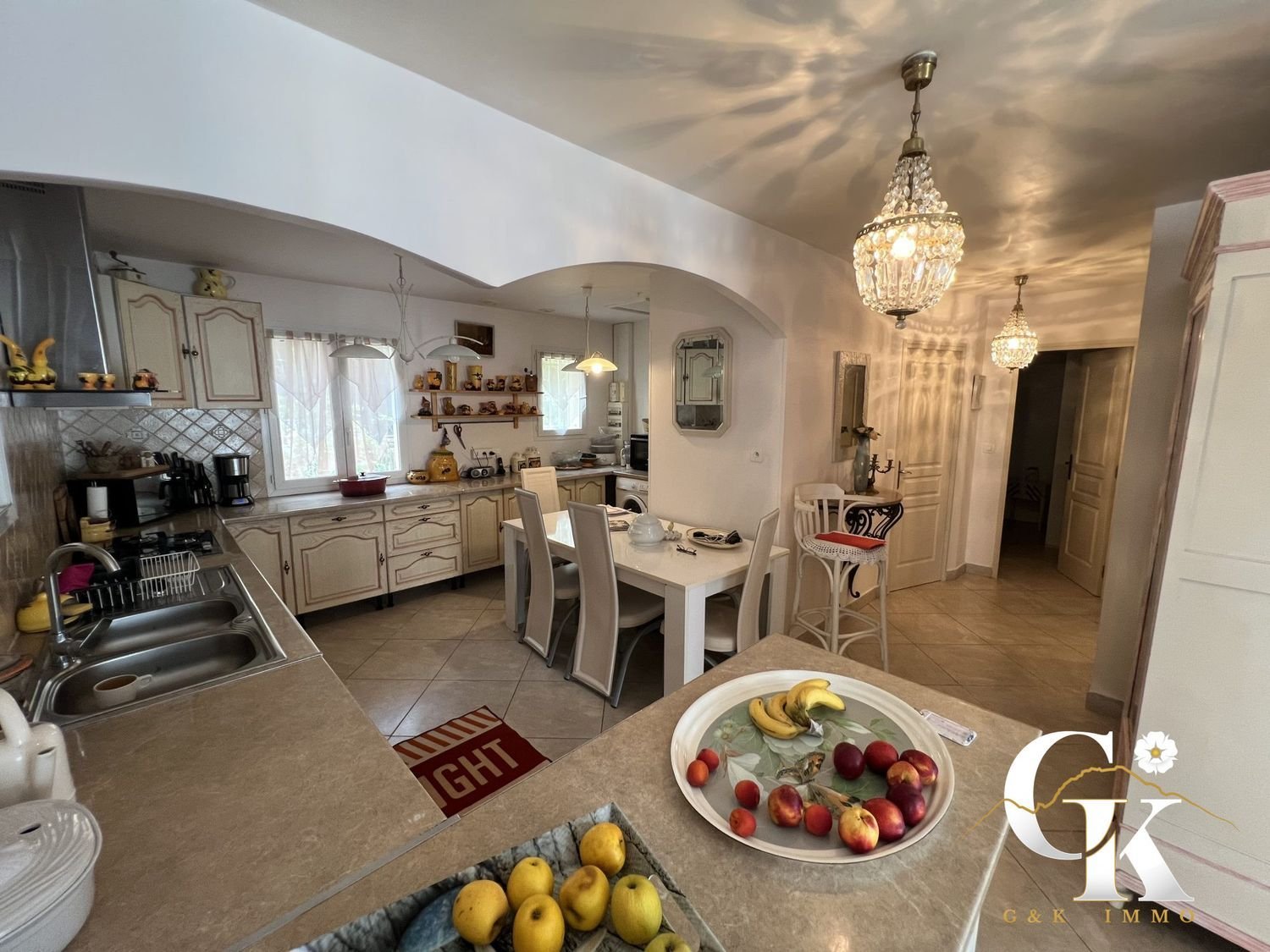 Maison à vendre, 365m², Ceyreste