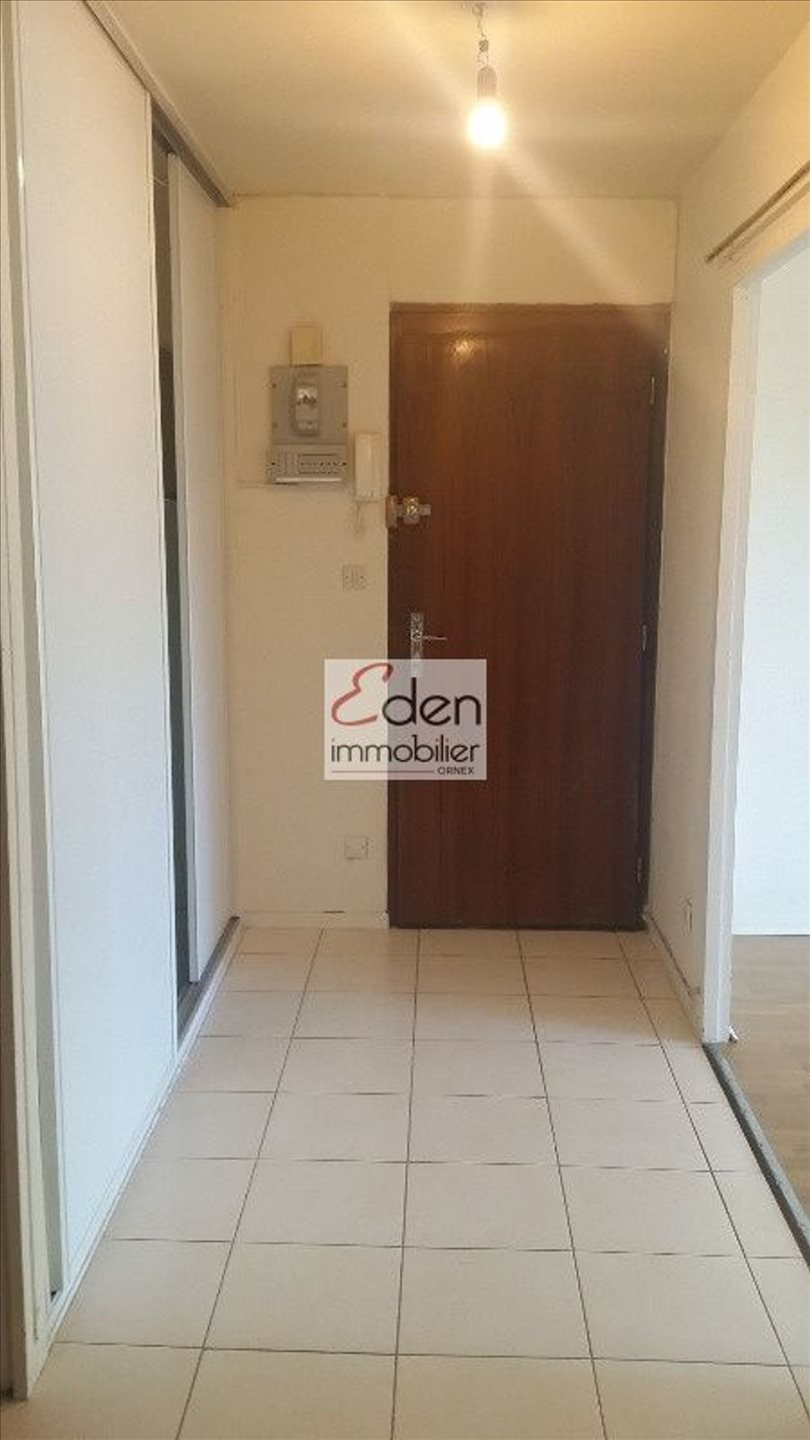 Appartement à louer, 80m², Prévessin-Moëns