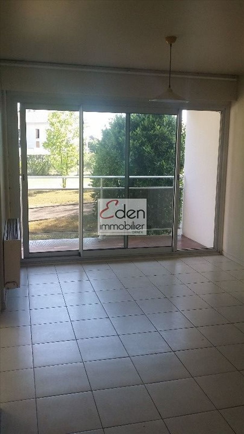 Appartement à louer, 80m², Prévessin-Moëns