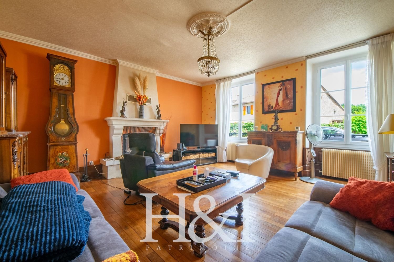 Maison à vendre, 384m², Gençay