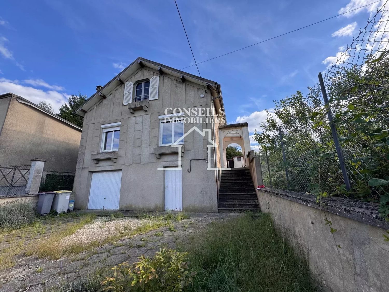 Maison à vendre, 11m², Villeneuve-sur-Yonne