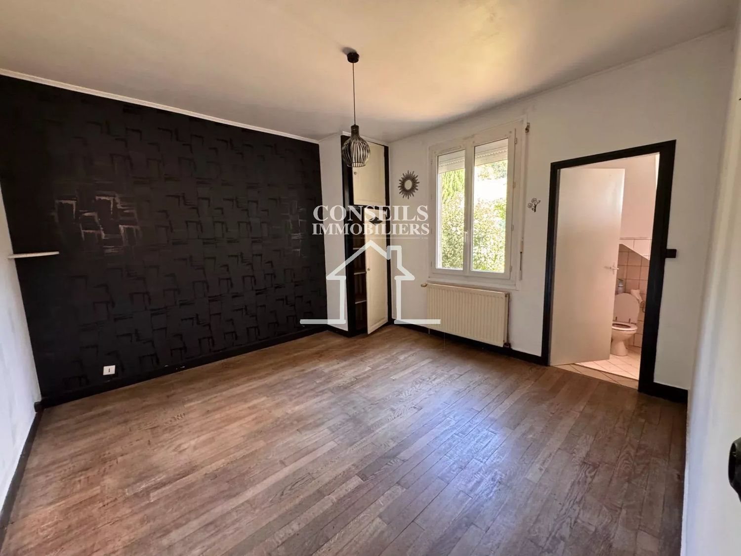 Maison à vendre, 11m², Villeneuve-sur-Yonne
