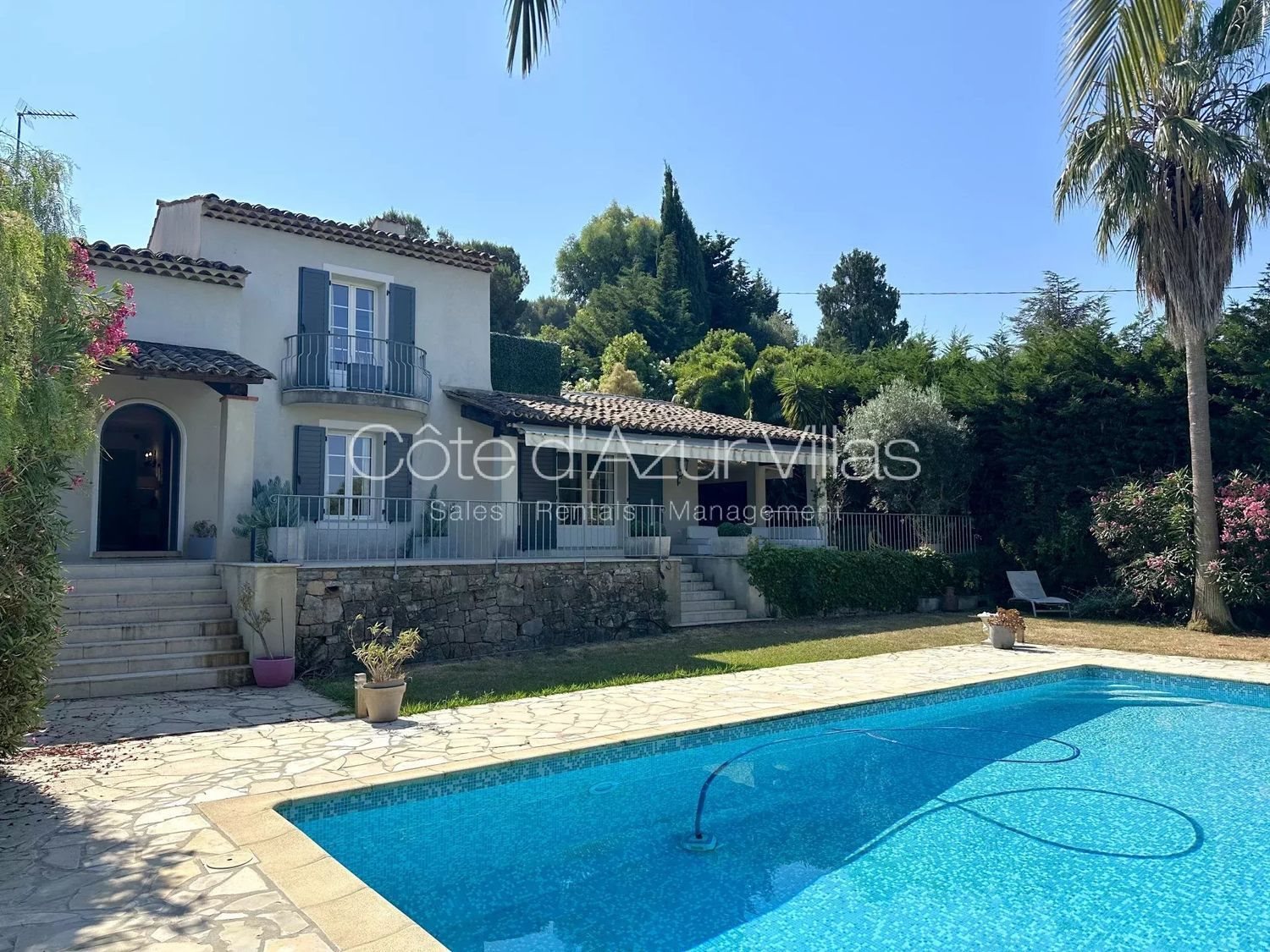 Maison à louer, 210m², Le Cannet