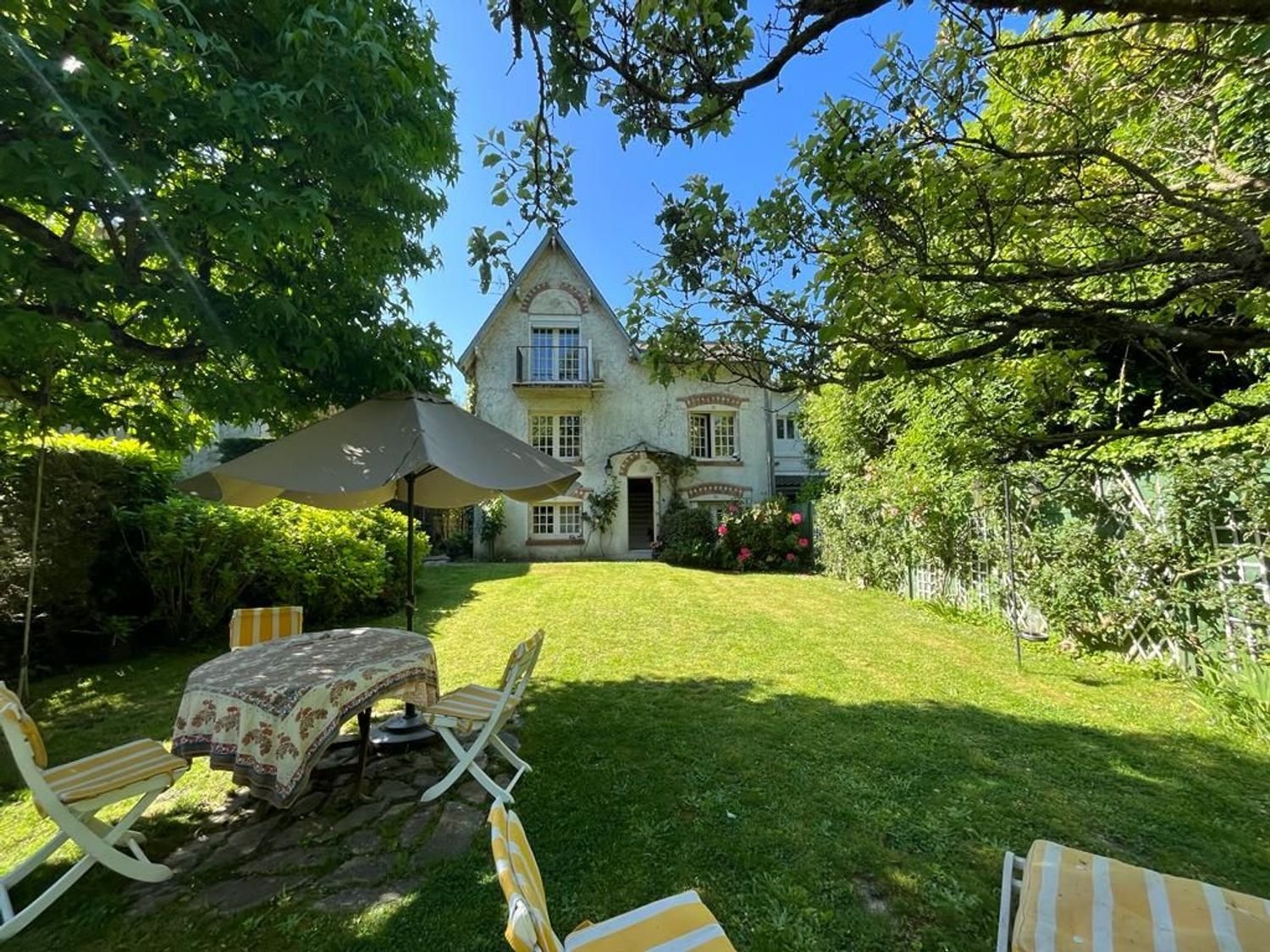 Maison à vendre, 190m², Vaucresson