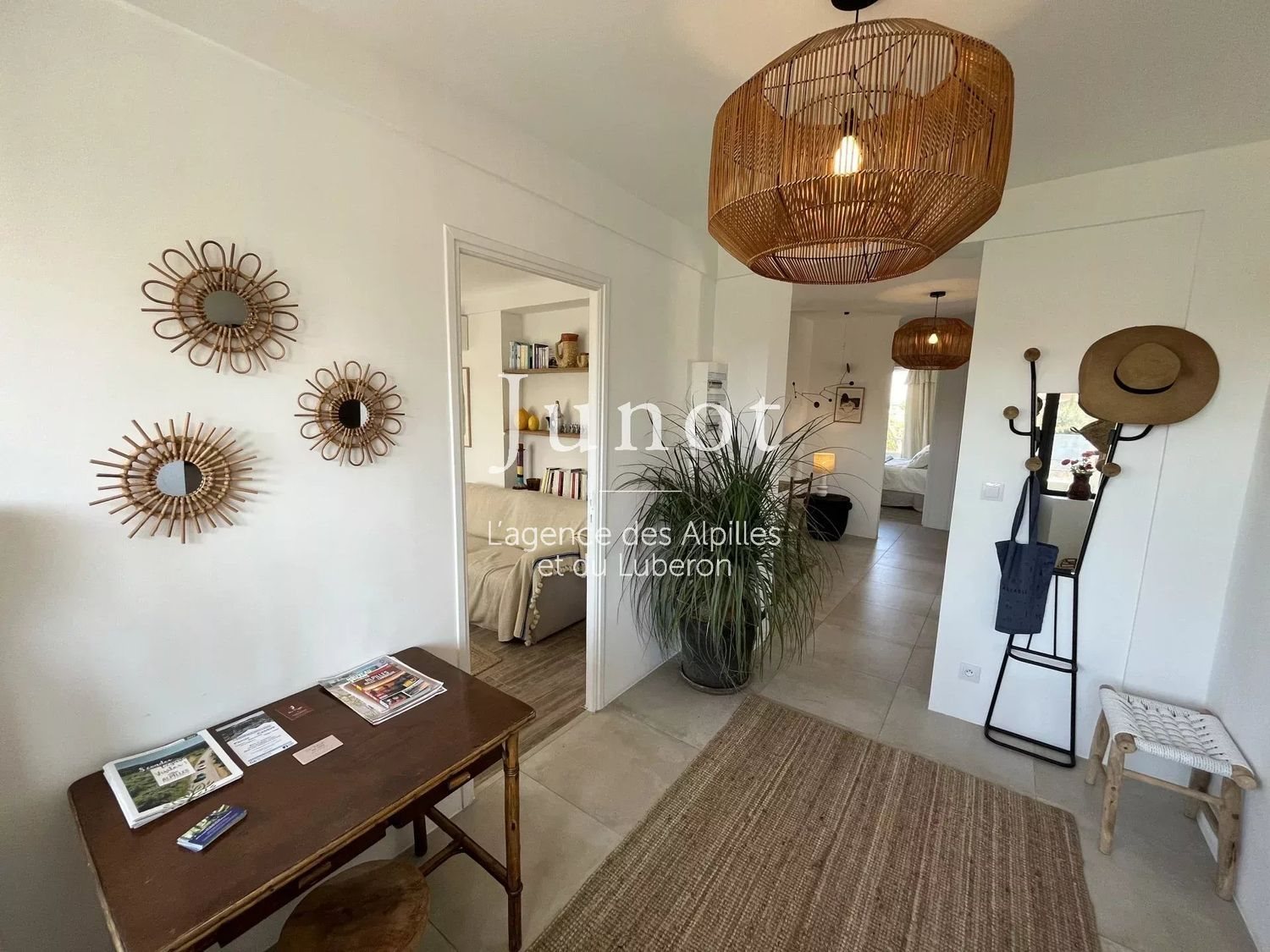 Maison à louer, 150m², Saint-Rémy-de-Provence