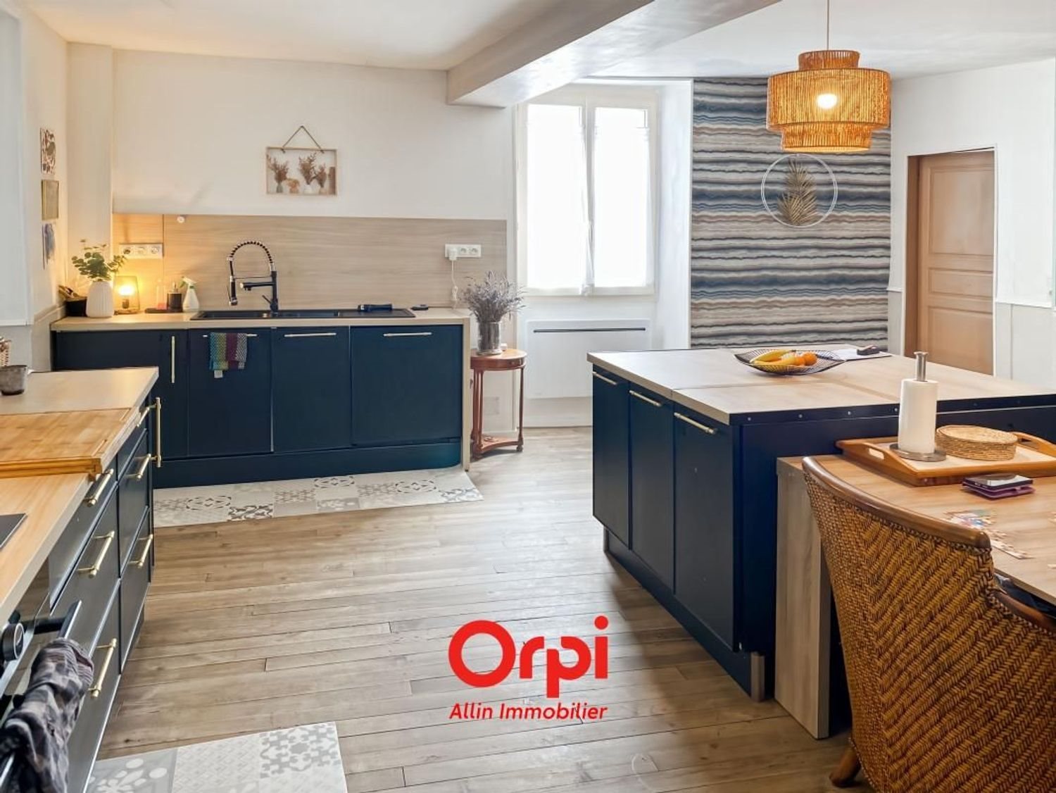 Maison à vendre, 190m², Désertines