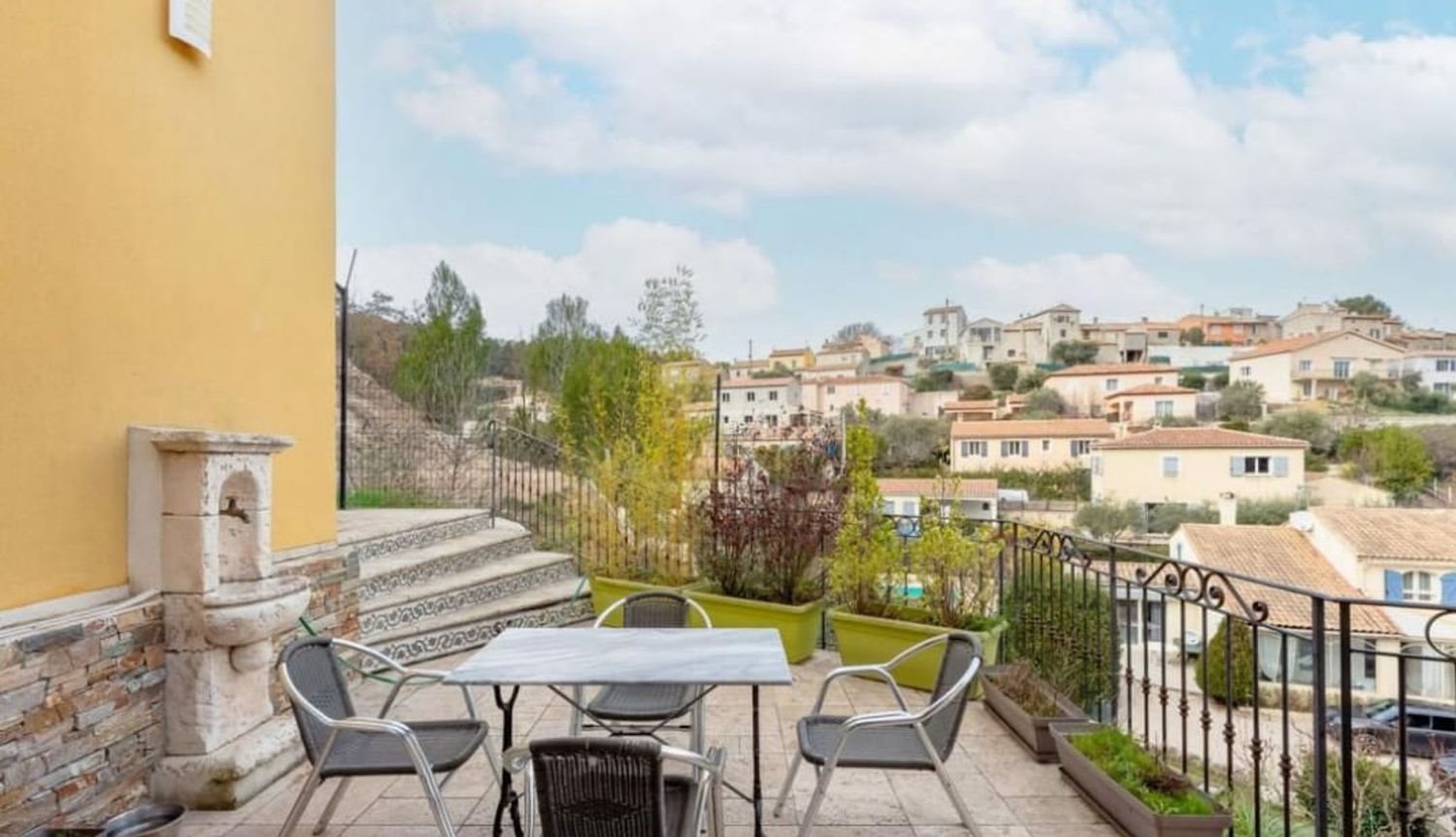 Maison à vendre, 180m², Cadolive