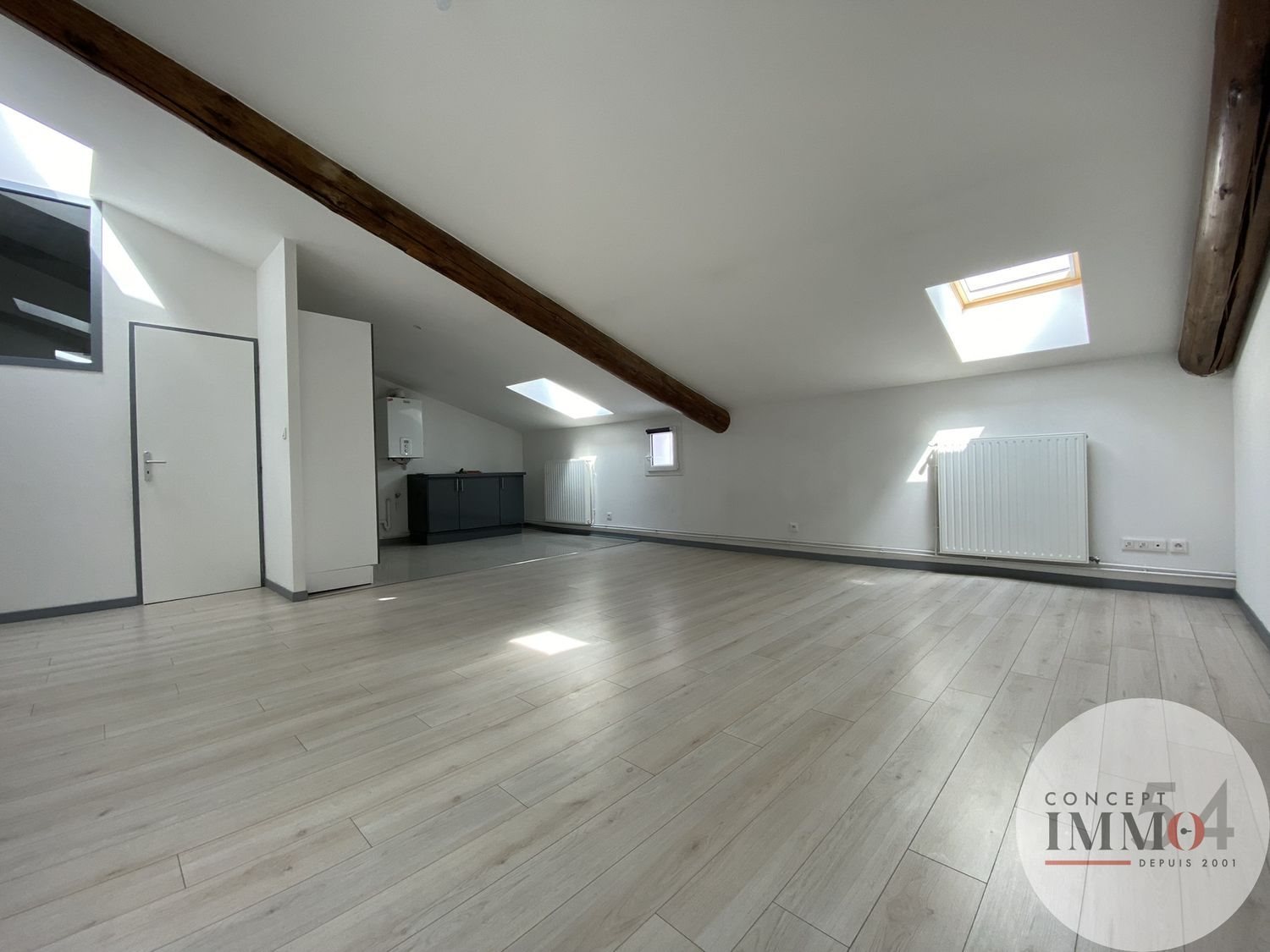 Appartement à louer, 65m², Pompey