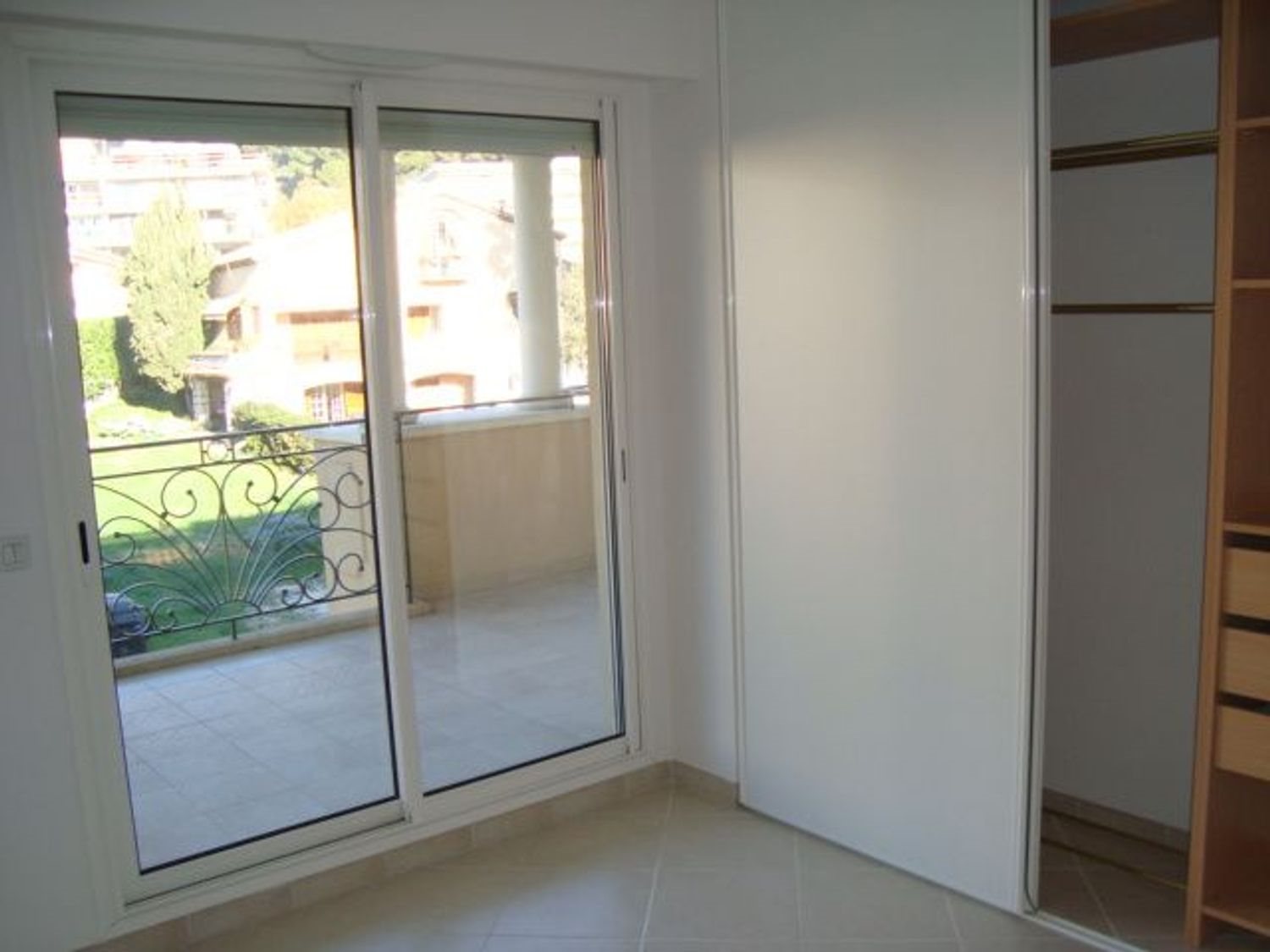 Appartement à louer, 104m², Saint-Laurent-du-Var
