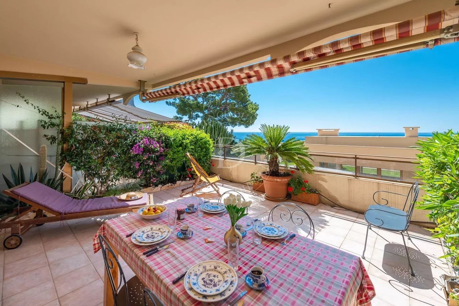 Appartement à louer, 40m², Beaulieu-sur-Mer