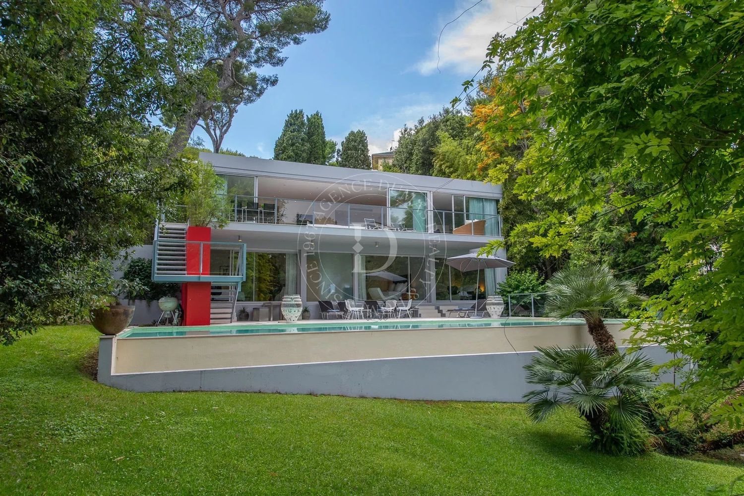 Maison à louer, 250m², Saint-Jean-Cap-Ferrat