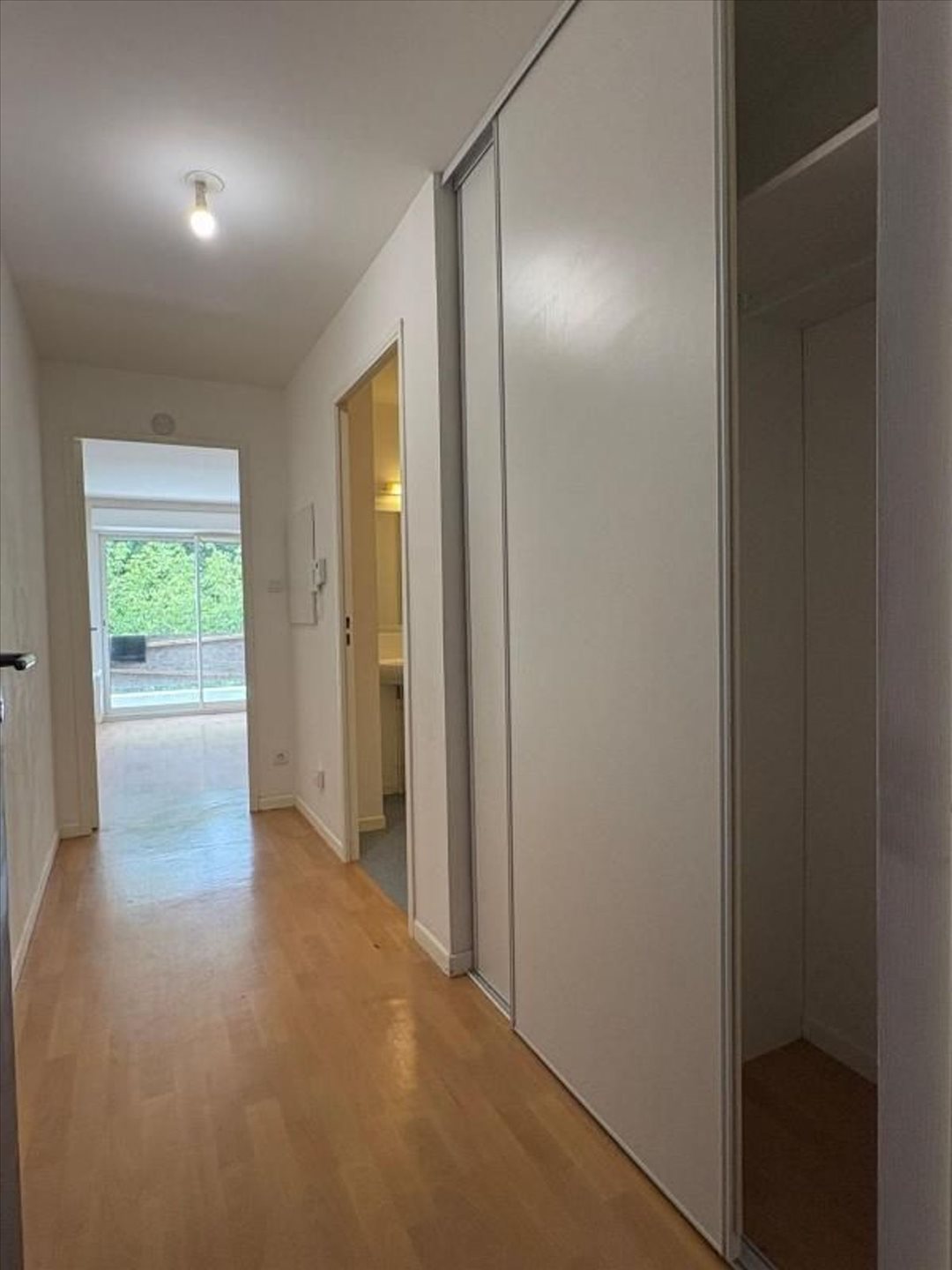 Appartement à louer, 23m², Ploumagoar