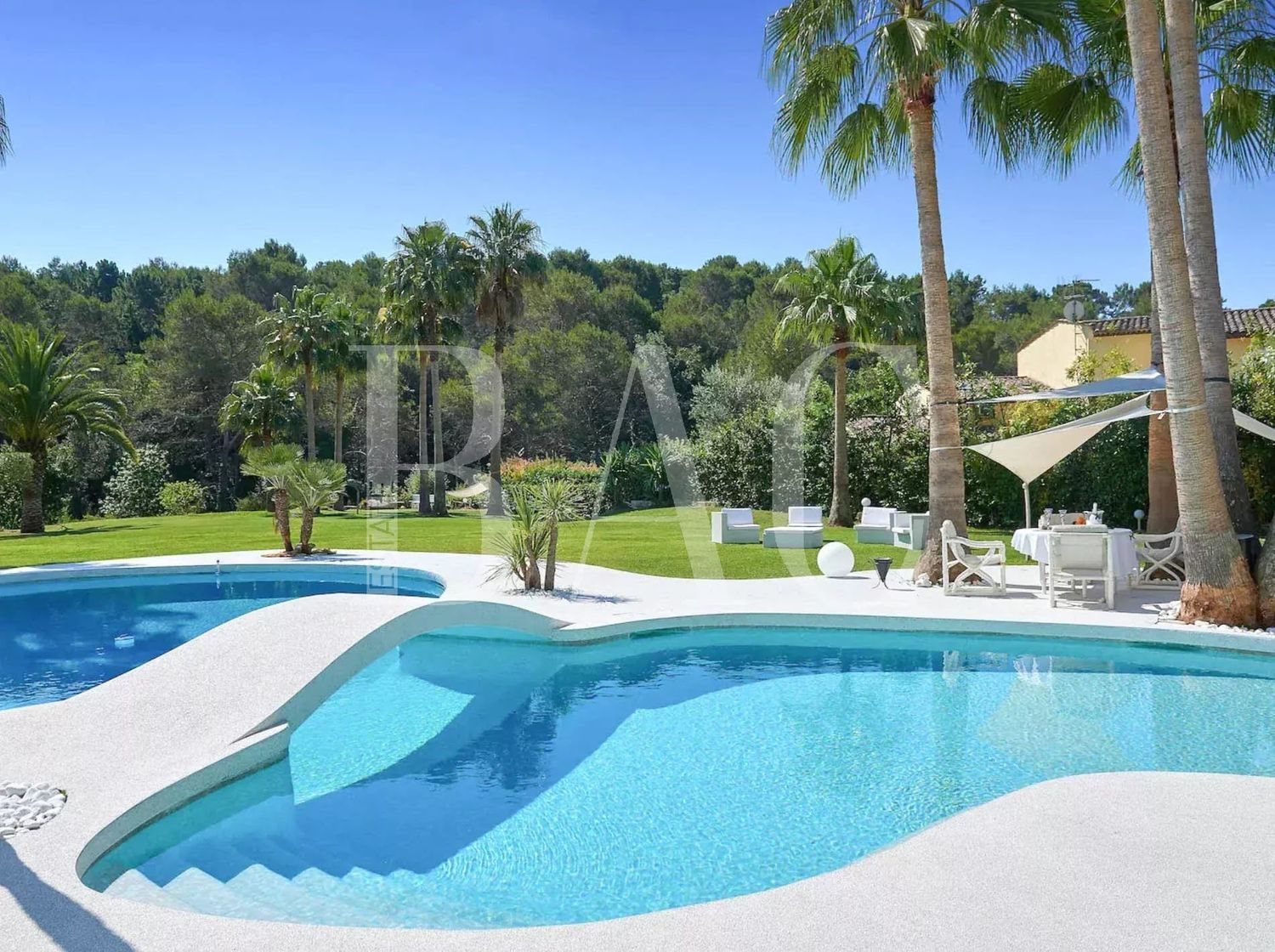 Maison à vendre, 560m², Mougins