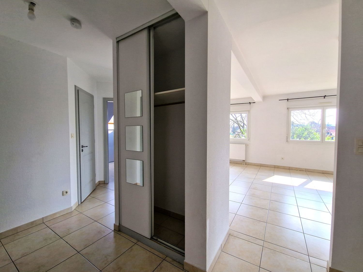 Appartement à louer, 89m², Truchtersheim