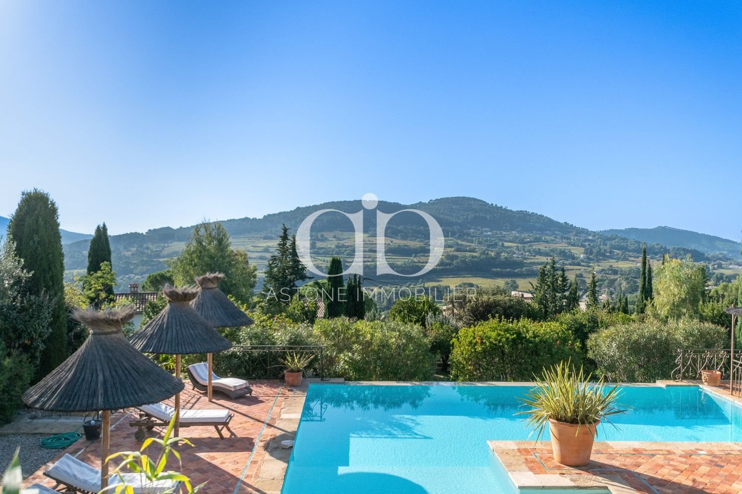 Maison à vendre, 560m², Le Castellet