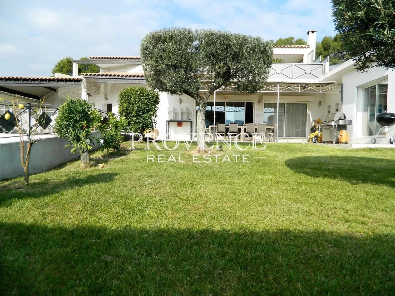 Appartement à louer, 11m², Cassis