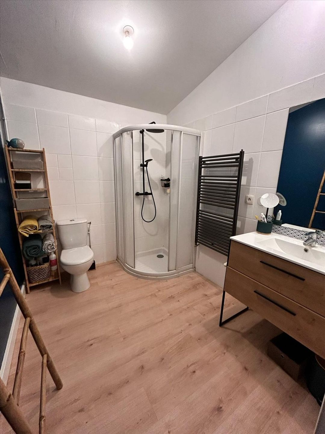 Appartement à louer, 64m², Limas