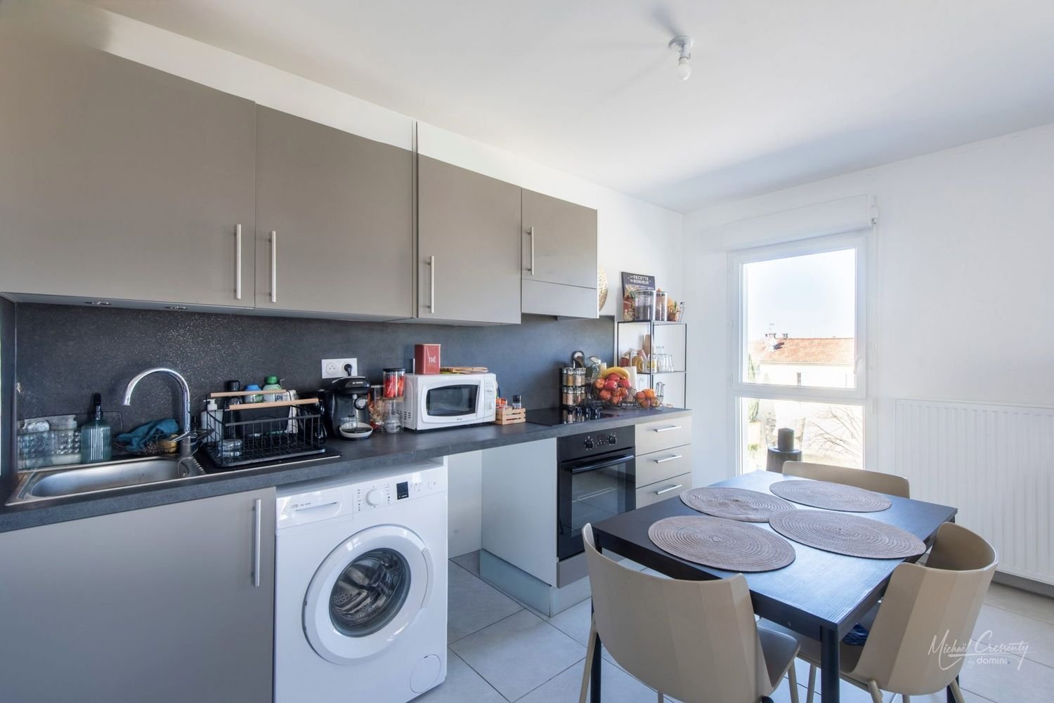 Appartement à vendre, 55m², Arles