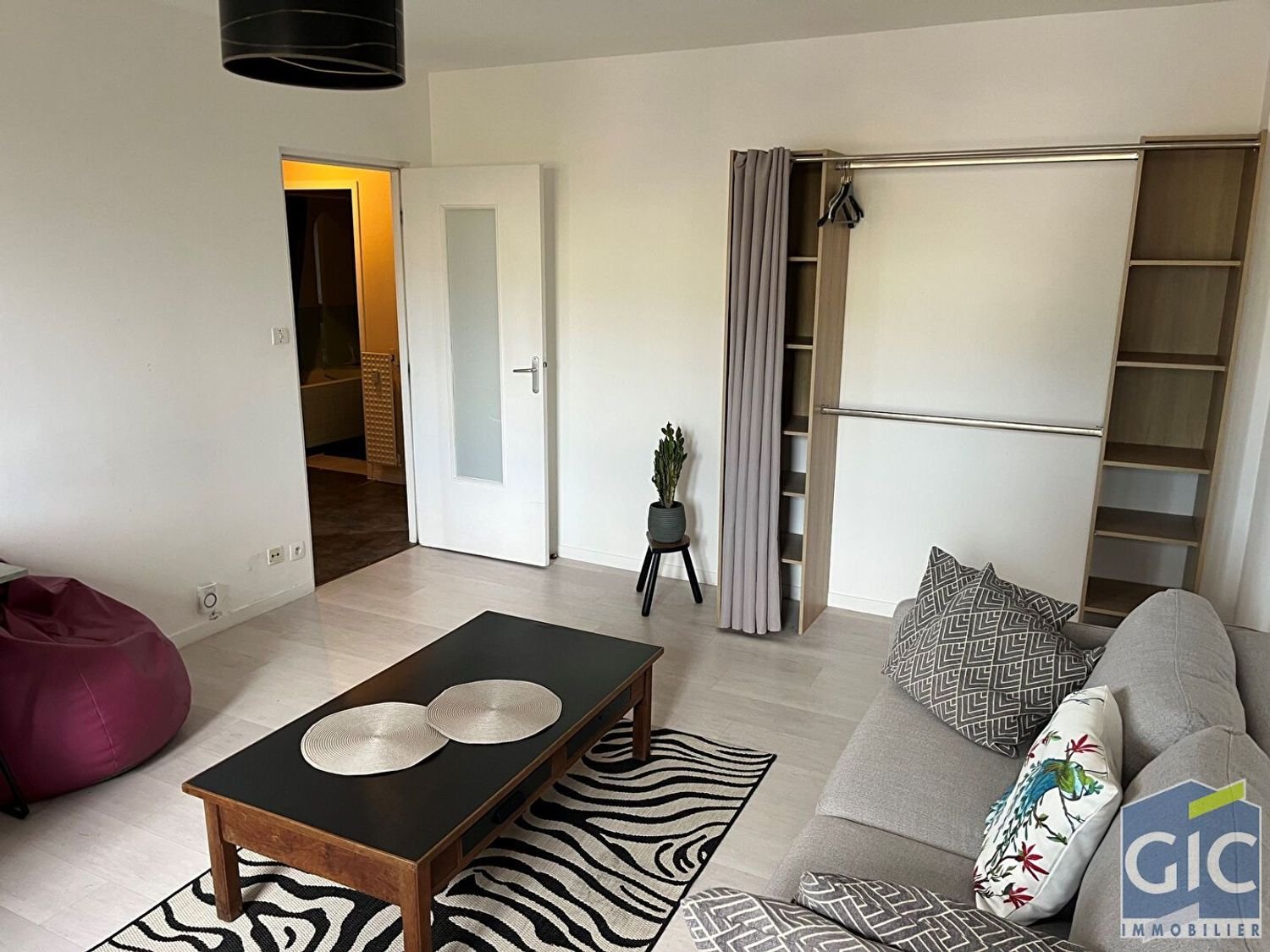 Appartement à louer, 51m², Hérouville-Saint-Clair