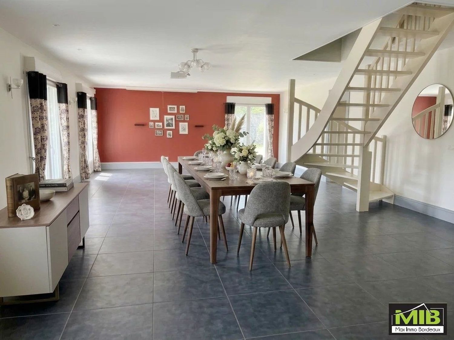 Maison à vendre, 320m², Soumensac