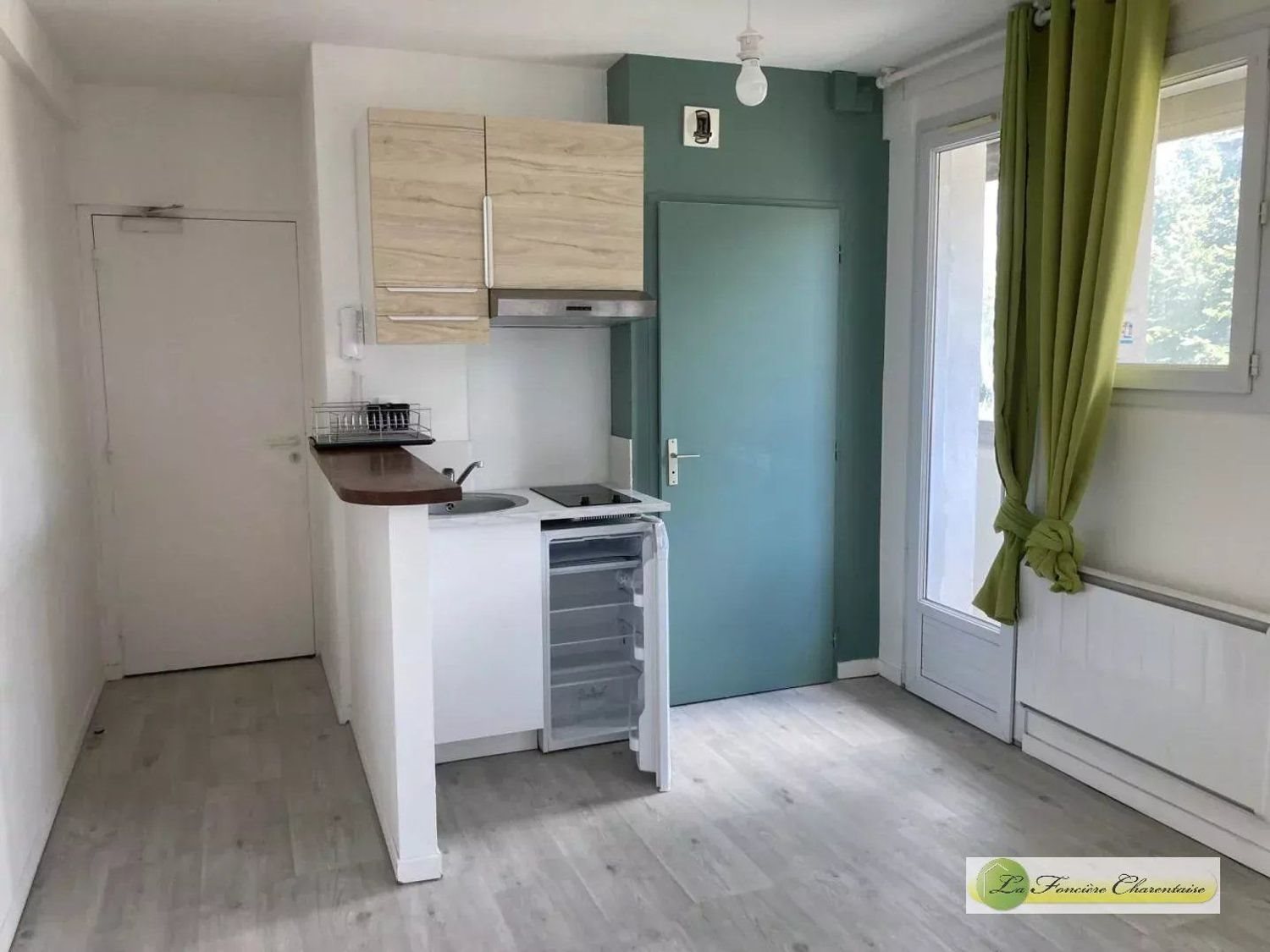 Appartement à louer, 21m², Angoulême