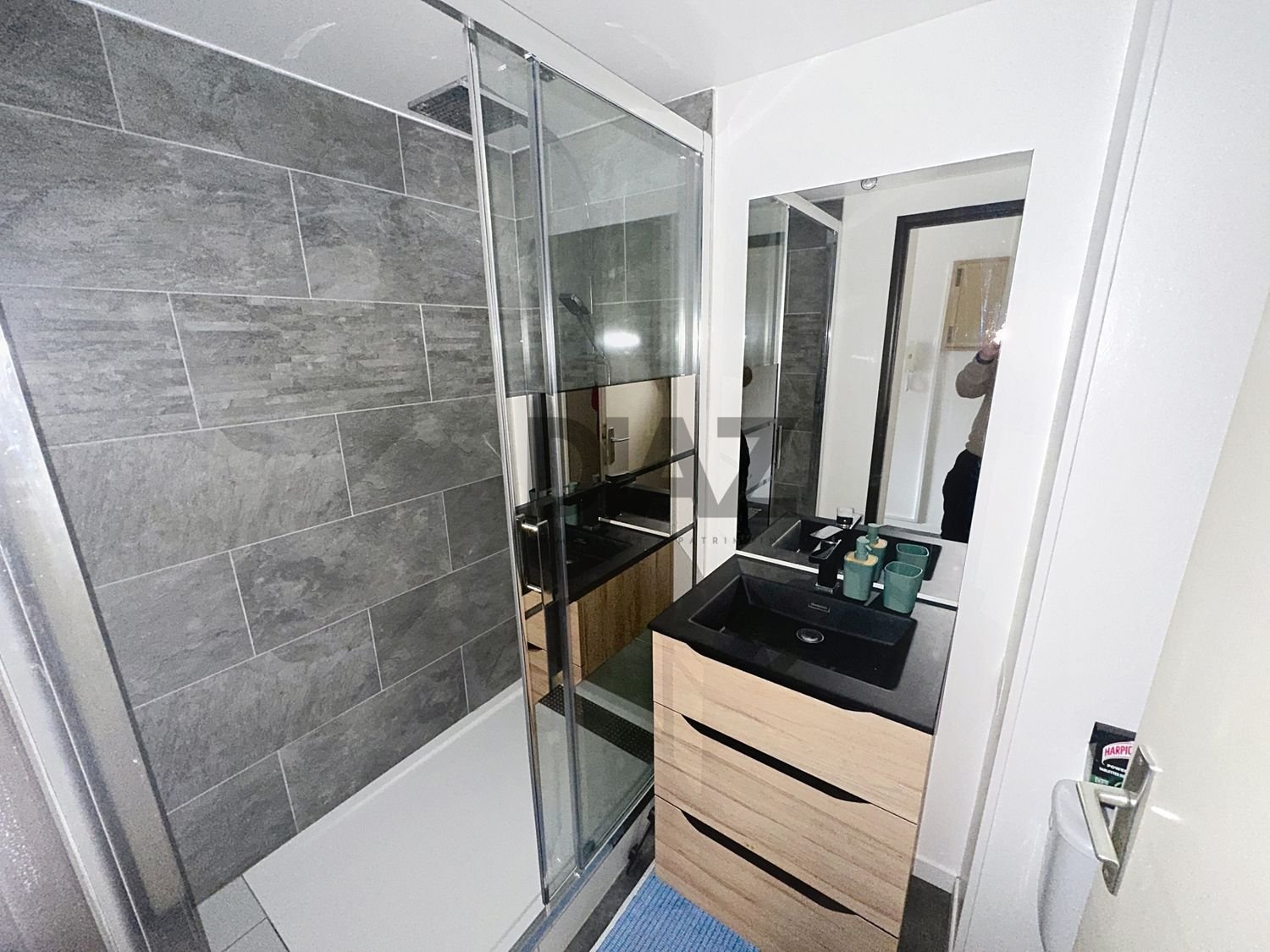 Appartement à louer, 21m², Nîmes
