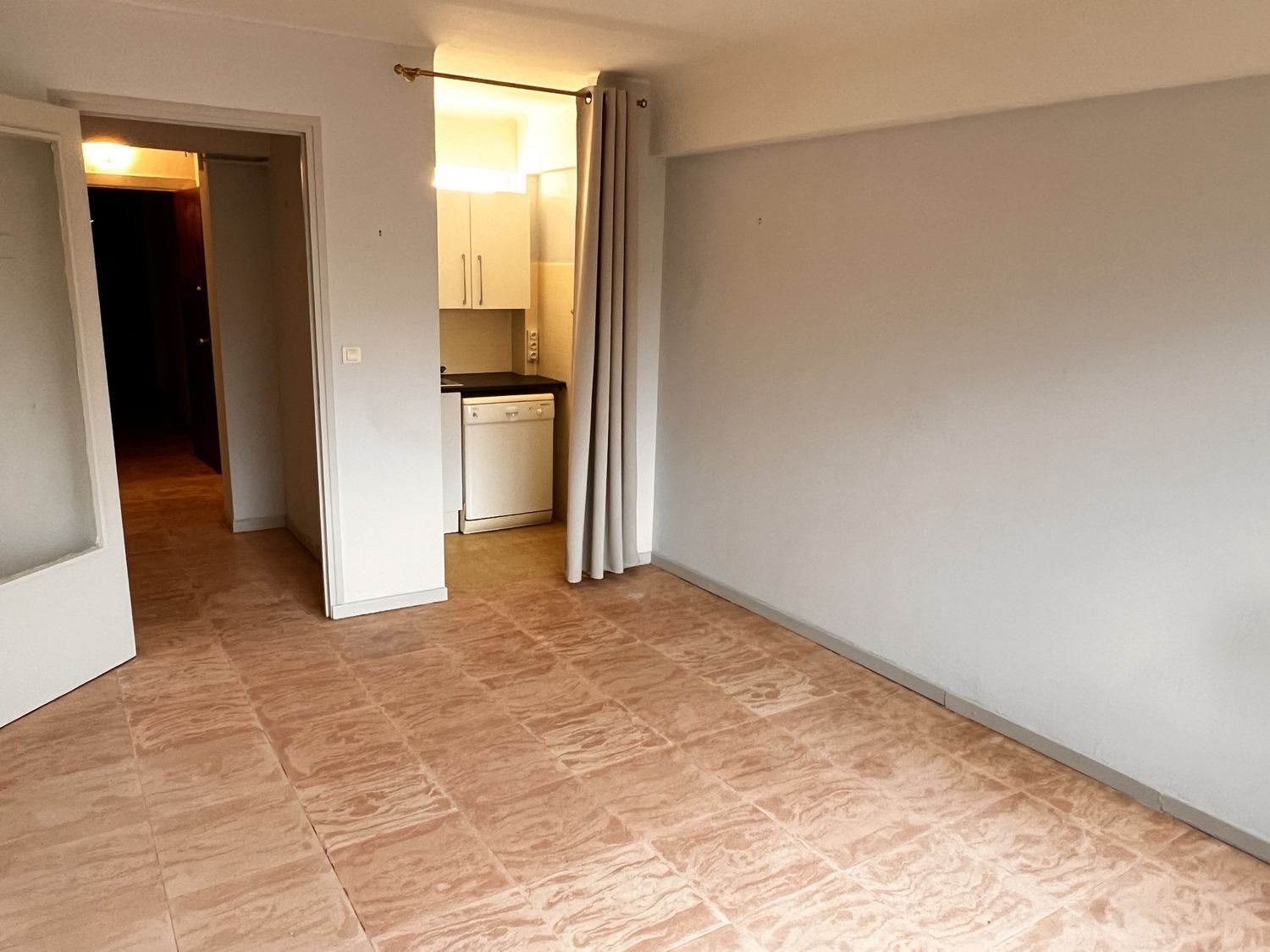 Appartement à louer, 28m², Cannes