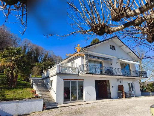 Advert pic 0