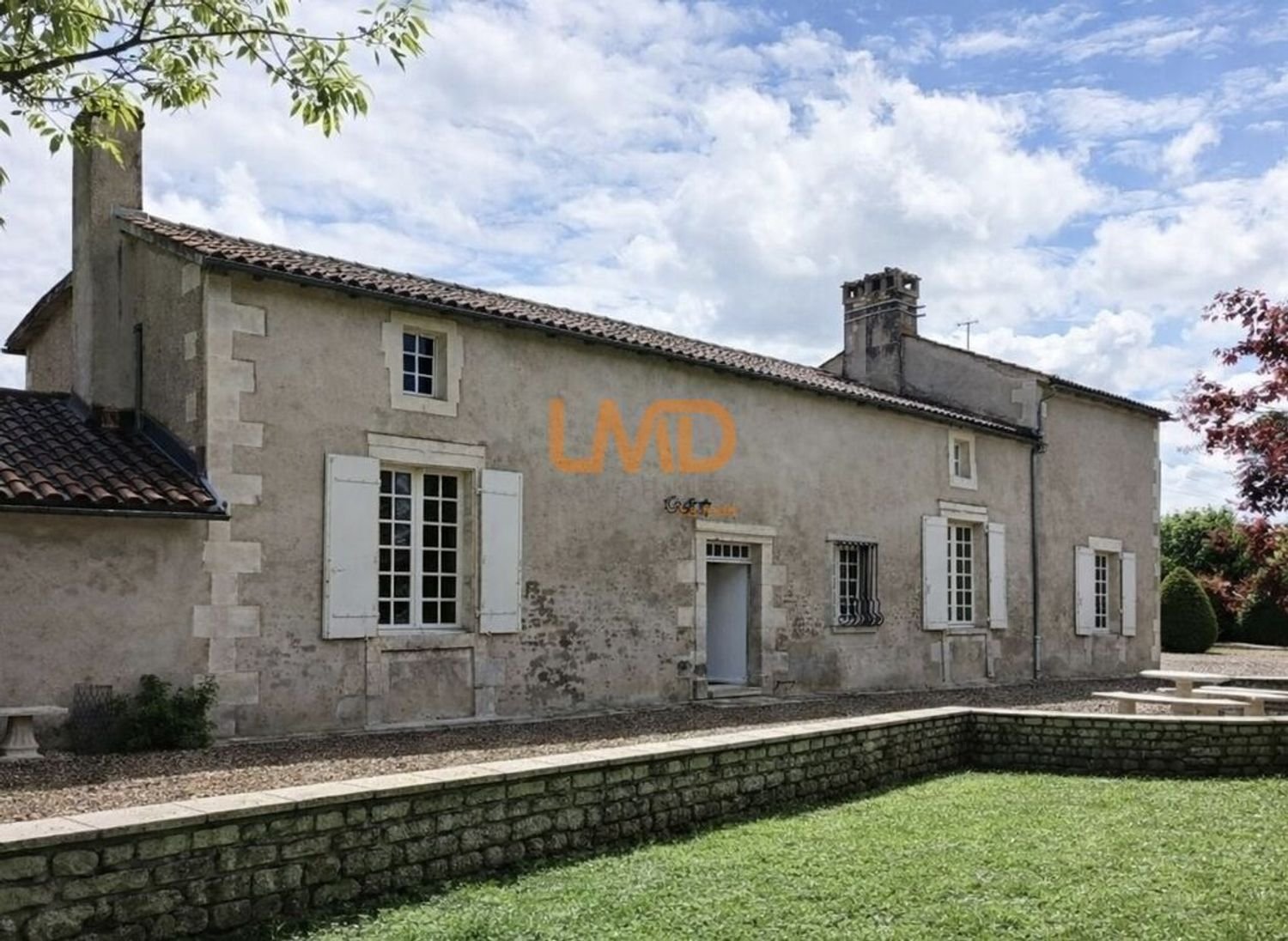 Maison à vendre, 261m², Chasseneuil-du-Poitou