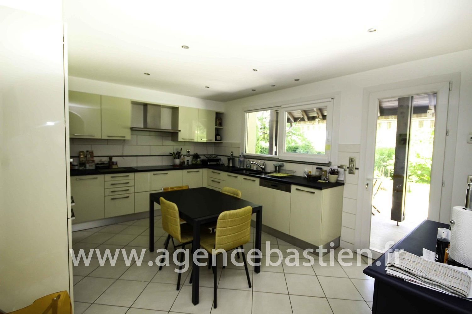 Maison à vendre, 188m², Divonne-les-Bains