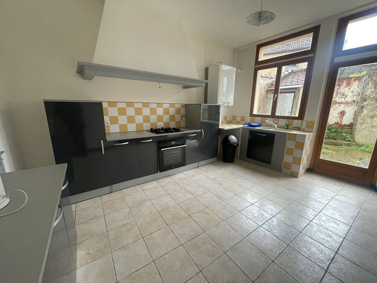 Maison à louer, 183m², Montmirail