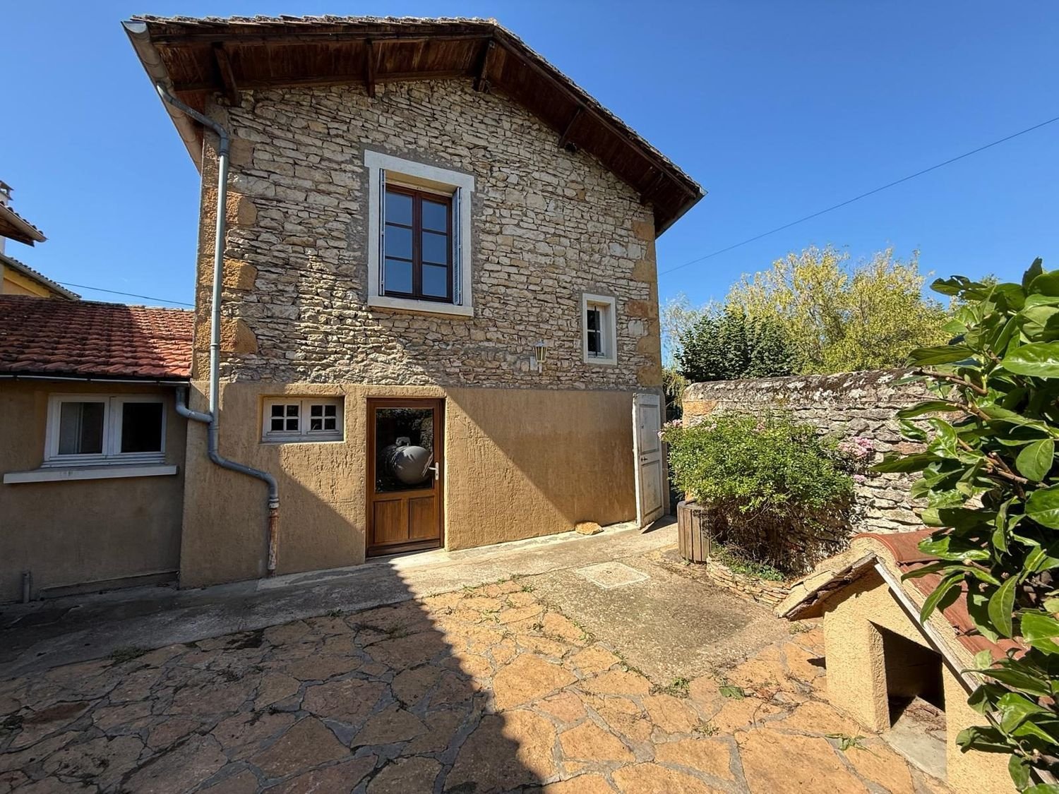 Maison à louer, 96m², Morancé