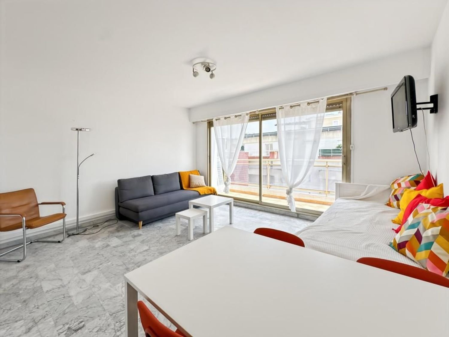 Appartement à louer, 27m², Antibes