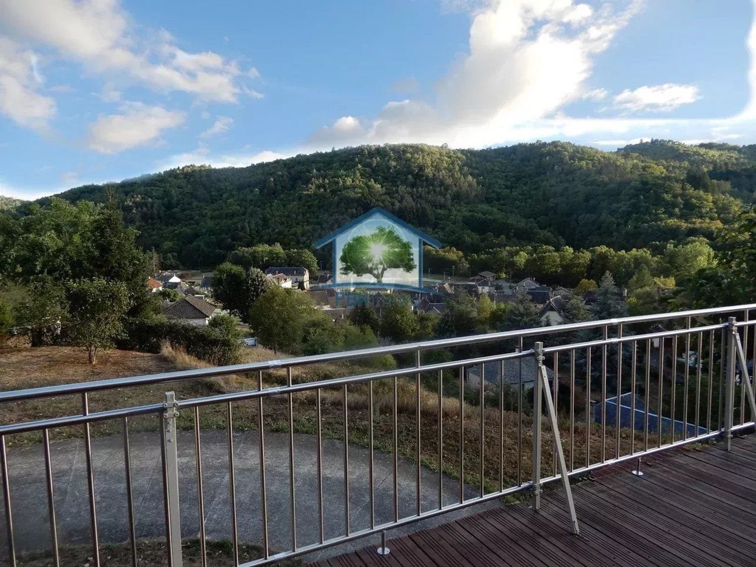 Maison à vendre, 130m², Monceaux-sur-Dordogne