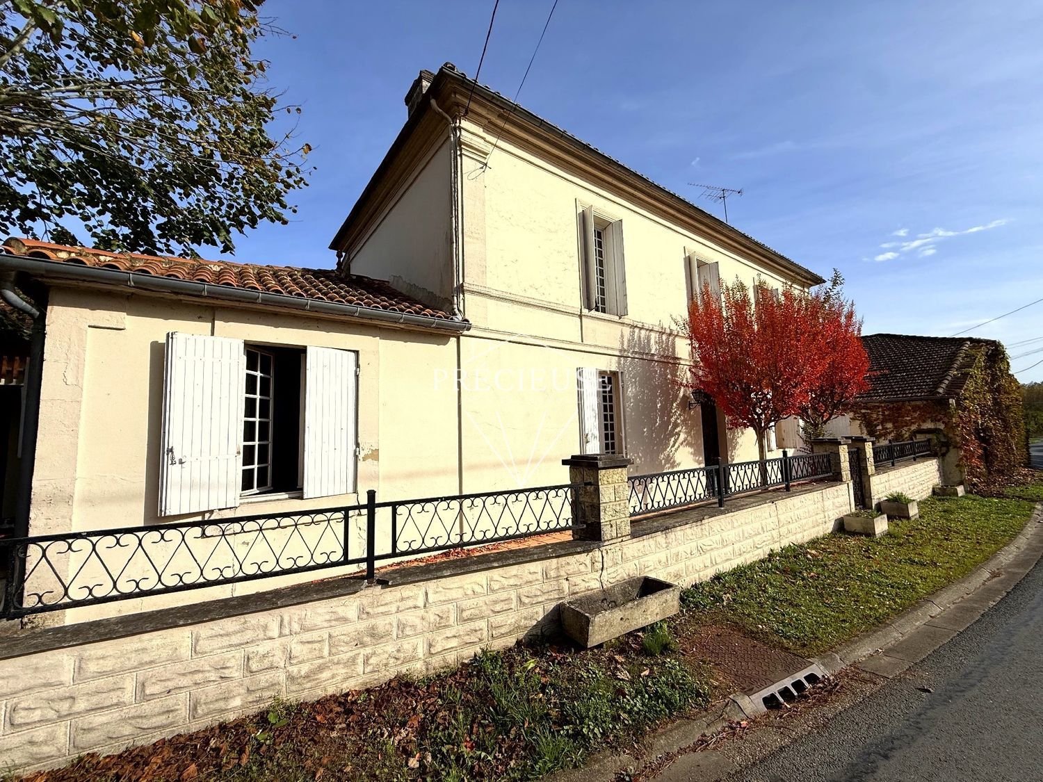Maison à vendre, 220m², Targon