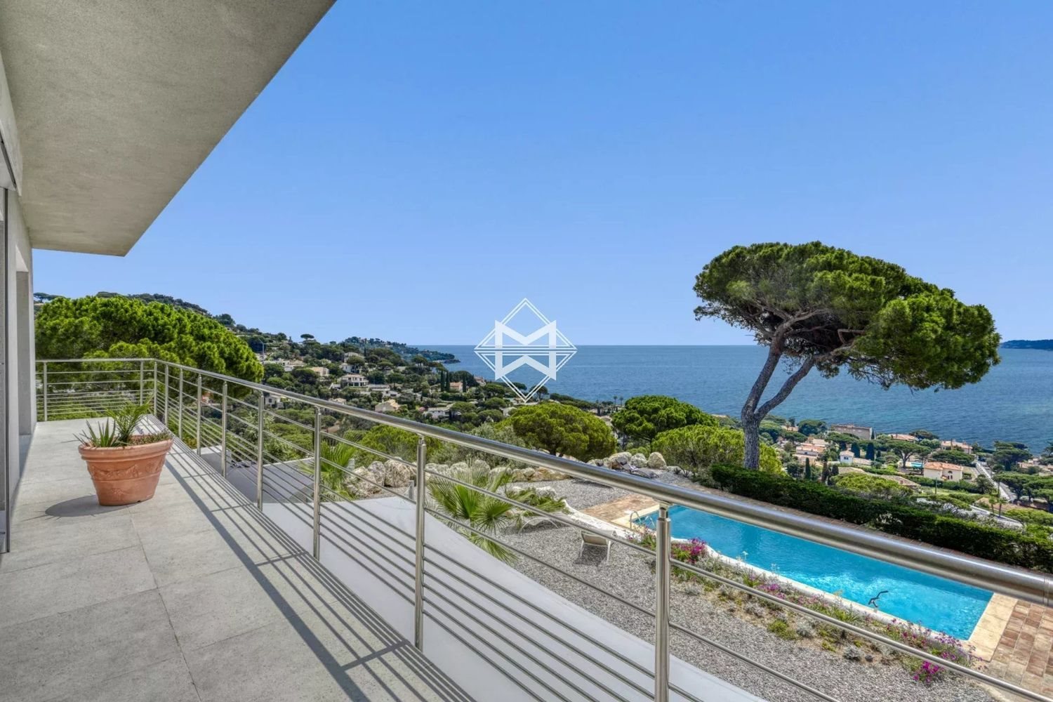 Maison à louer, 212m², Sainte-Maxime